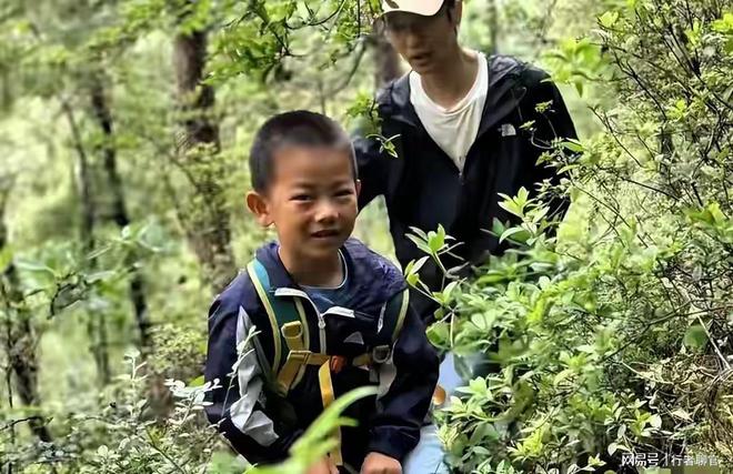 仓山8岁男童遇难！志愿者曝死状河里没穿衣服老板直接解散群(图5)